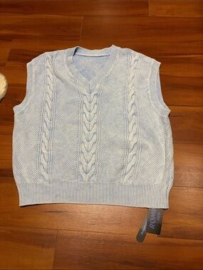ROMWE Light Blue Cable Knit V-Neck Sweater Vest Sz S NWT
